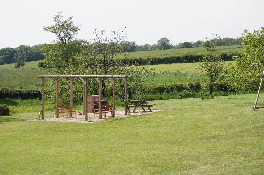 Rawcliffe House Farm Villa Pickering Bagian luar foto