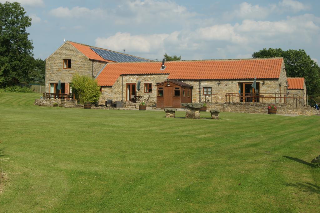 Rawcliffe House Farm Villa Pickering Bagian luar foto