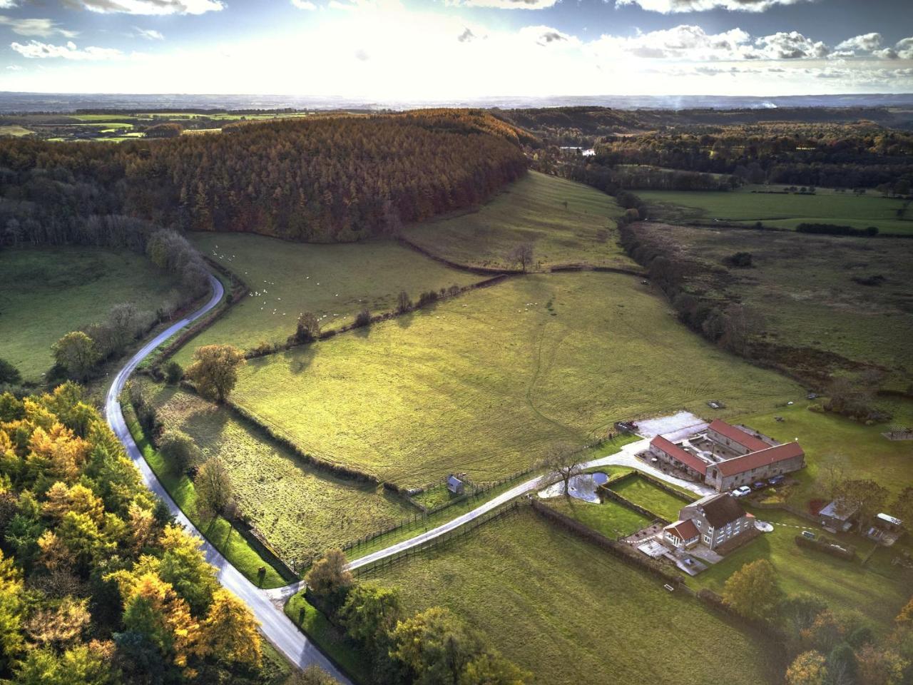 Rawcliffe House Farm Villa Pickering Bagian luar foto