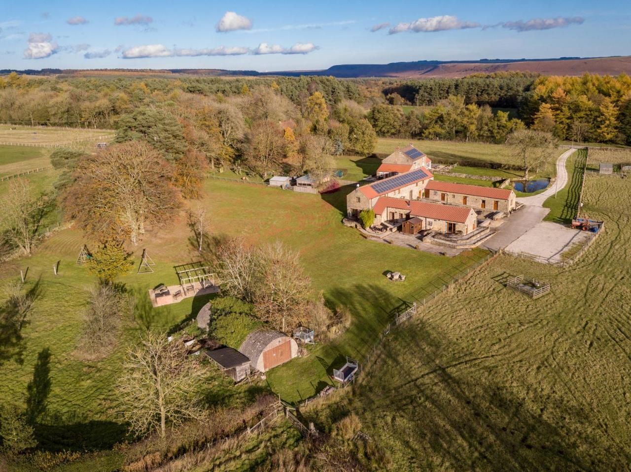 Rawcliffe House Farm Villa Pickering Bagian luar foto