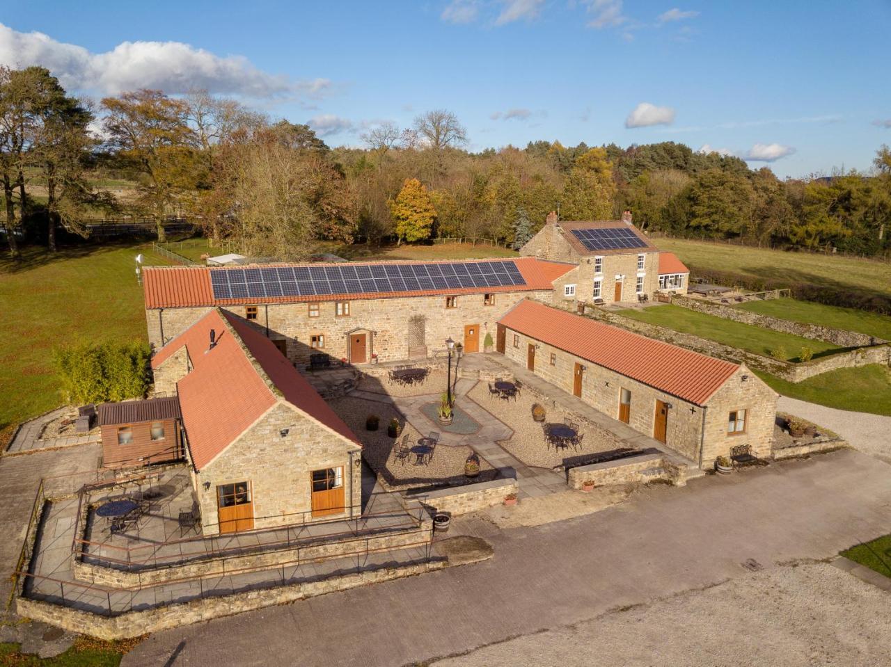 Rawcliffe House Farm Villa Pickering Bagian luar foto